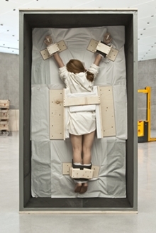 ART FILE 07|「Maurizio Cattelan AMEN」 02