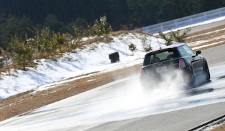 MINI JOHN COOPER WORKS|ミニ ジョン・クーパー ワークス