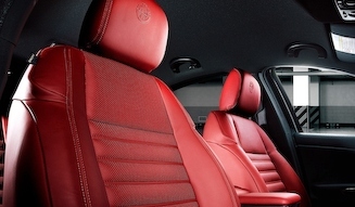 Alfa Romeo Giulietta Quadrifoglio Verde Alfisti 2|アルファ ロメオ ジュリエッタ クアドリフォリオ ヴェルデ アルフィスティ 2