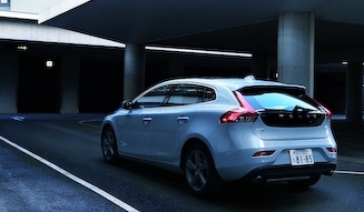Volvo V40｜ボルボ V40