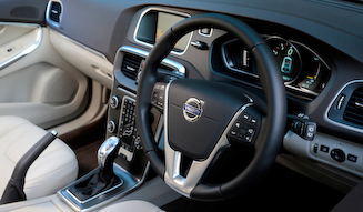 Volvo V40｜ボルボ ブイ フォーティ