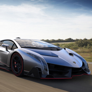 世界3台限定、50周年記念モデル「ヴェネノ」登場｜Lamborghini