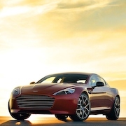 進化した4ドアサルーン「ラピードS」を発表｜Aston Martin