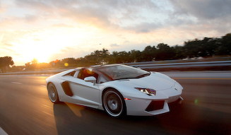 Lamborghini Aventador Roadster｜ランボルギーニ アヴェンタドール ロードスター