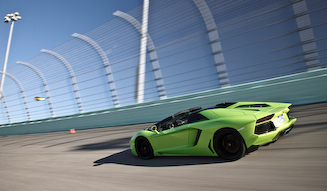 Lamborghini Aventador Roadster｜ランボルギーニ アヴェンタドール ロードスター