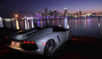 Lamborghini Aventador Roadster｜ランボルギーニ アヴェンタドール ロードスター