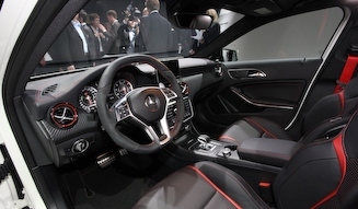 Mercedes-Benz A 45 AMG Edition 1│メルセデス・ベンツ A 45 AMG エディション 1