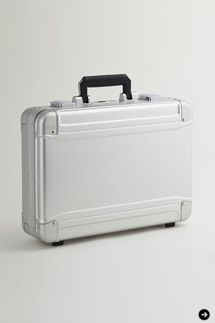 ゼロハリバートン｜75周年 04