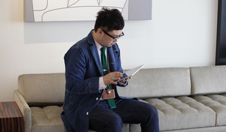 docomo｜Xperia（TM） Tablet Z｜中野光章　03