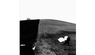 『THE BLACK IS WAITING FOR THE WHITE』 04