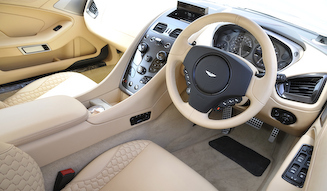 Aston Martin Vanquish|アストンマーティン ヴァンキッシュ