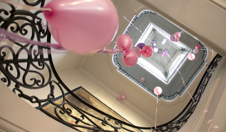 新作フレグランス「プラダ キャンディ ロー」発売 02