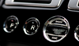 Aston Martin Rapide S｜アストンマーティン ラピード S