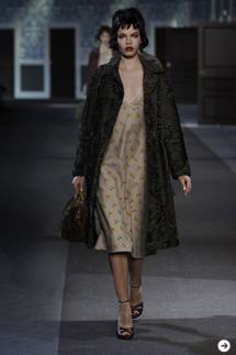 LOUIS VUITTON｜ルイ ヴィトン 01