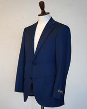 Takizawa Shigeru|翡翠を使用した生地で仕立てたラグジュアリースーツ03