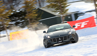 Ferrari  FF|フェラーリ FF
