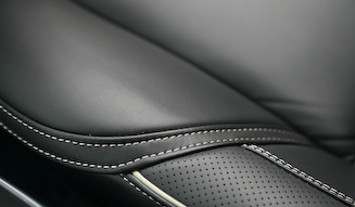 Volvo V40 T5 R-DESIGN|ボルボ V40 T5 Rデザイン