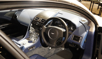 Aston Martin Rapide S|アストンマーティン ラピード S