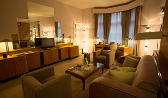 伝統と革新の英国ロイヤル文化を巡る旅 chapter4 13