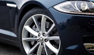 Jaguar XF 3.0 Premium Luxury｜ジャガー XF 3.0 プレミアム ラグジュアリー