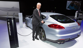 Porsche  Panamera S E-Hybrid| ポルシェ パナメーラ S E-ハイブリッド