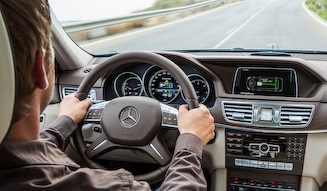 Mercedes-Benz E 300 BlueTEC HYBRID|メルセデス・ベンツ E 300 ブルーテックハイブリッド