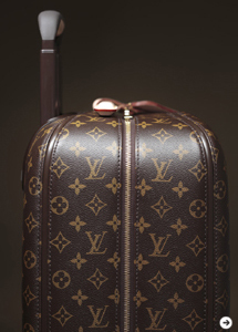 LOUIS VUITTON｜ブランド初となる4輪トロリーバッグ「ゼフィール」が登場02