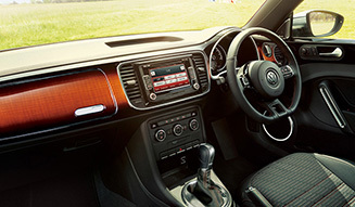 Volkswagen The Beetle Fender Edition|フォルクスワーゲン ザ・ビートル・フェンダー・エディション