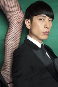 MUSIC|DJ KAWASAKI ベストアルバム『NAKED』02