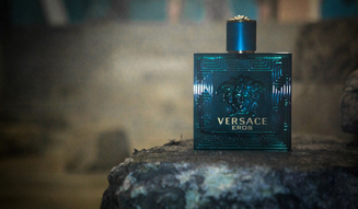 VERSACE|ヴェルサーチから強く官能的な香りのフレグランス「エロス」01