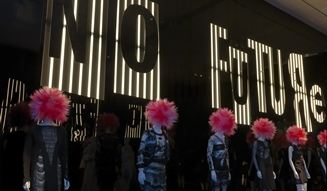 Punk: Chaos to Couture 03