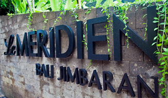 TRAVEL|「ル・メリディアン ジンバラン」 13