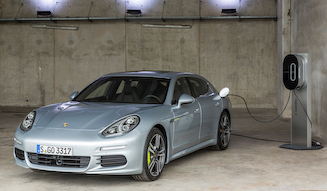 Porsche Panamera S e-hybrid|ポルシェ パナメーラ S eハイブリッド