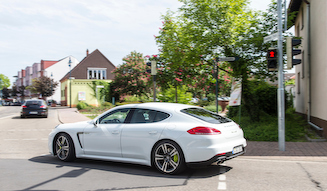 Porsche Panamera S e-hybrid|ポルシェ パナメーラ S eハイブリッド