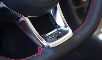 Volkswagen Golf GTI｜フォルクスワーゲン ゴルフ GTI