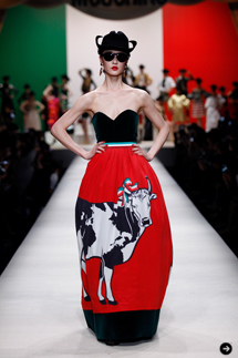 MOSCHINO｜モスキーノ 07