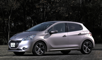 Peugeot 208 Cielo｜プジョー 208 シエロ