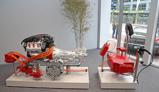 Porsche Panamera S E-Hybrid|ポルシェ パナメーラ S E-ハイブリッド