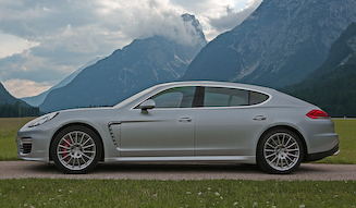 Porsche Panamera Turbo Exective|ポルシェ パナメーラ ターボ エクゼクティブ