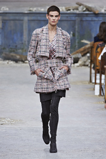 CHANEL|シャネル 01