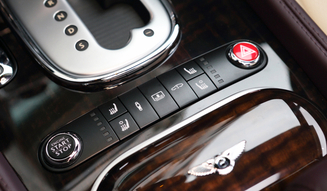 Bentley Flying Spur|ベントレー フライングスパー