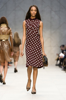 Burberry Prorsum｜バーバリー プローサム　2013AWコレクション（WOMEN）　　02