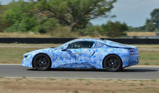 BMW i8|ビー・エム・ダブリュー i8