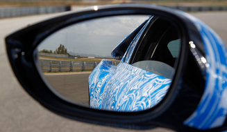 BMW i8|ビー・エム・ダブリュー i8