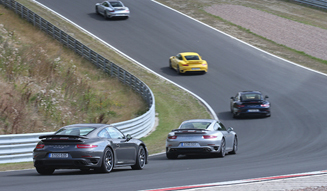 Porsche 911 Turbo S|ポルシェ 911 ターボ S