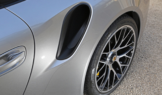 Porsche 911 Turbo S|ポルシェ 911 ターボ S