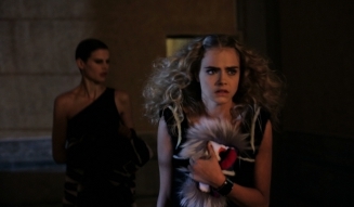 FENDI|カール・ラガーフェルド新作ムービー『危険なお呼ばれ』 02