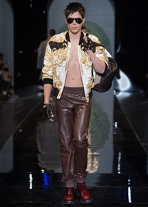 VERSACE|ヴェルサーチ 05