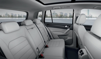 Volkswagen Golf Sportvan|フォルクスワーゲン ゴルフ スポーツバン