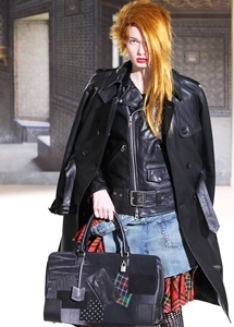 LOEWE and JUNYA WATANABE COMME des GARÇONS 04